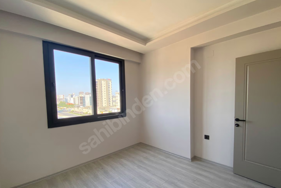 Mersin Mezitli Kuyuluk Mahallesi 3+1 135 m² Doğalgaz Kombili Satılık Daire