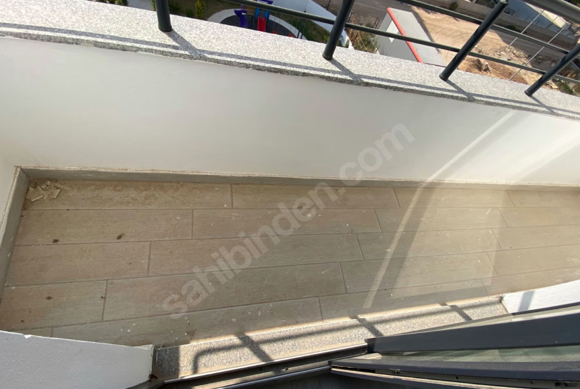 Mersin Mezitli Kuyuluk Mahallesi 3+1 135 m² Doğalgaz Kombili Satılık Daire