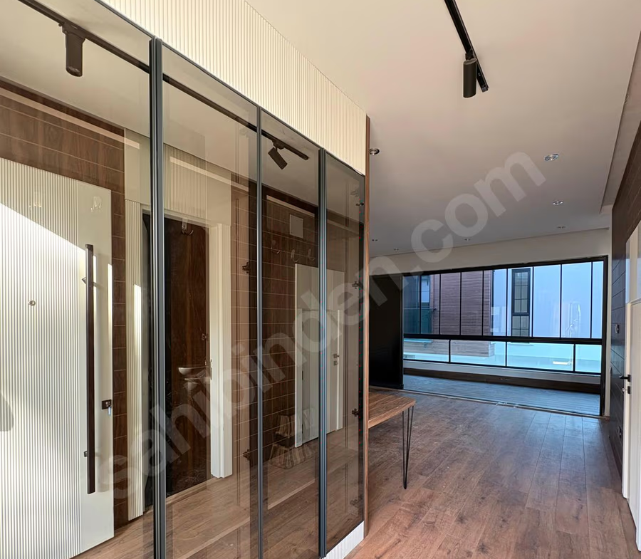 Mersin Mezitli Kuyuluk Mahallesi 4+1 170 m² Klima Satılık Villa