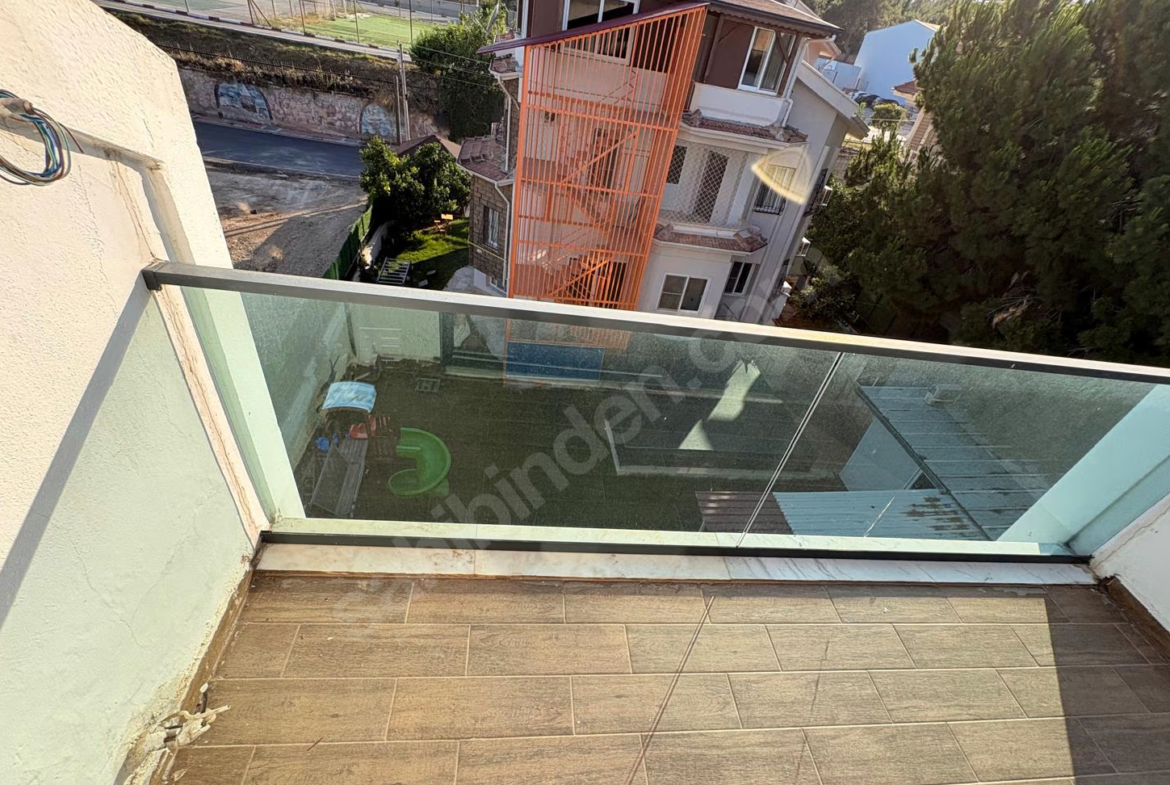 Mersin Mezitli Kuyuluk Mahallesi 4+1 170 m² Klima Satılık Villa