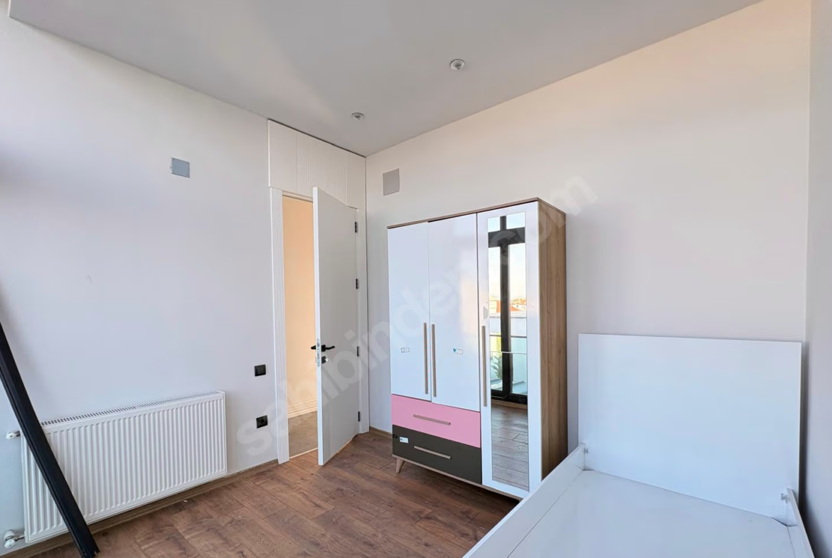 Mersin Mezitli Kuyuluk Mahallesi 4+1 170 m² Klima Satılık Villa