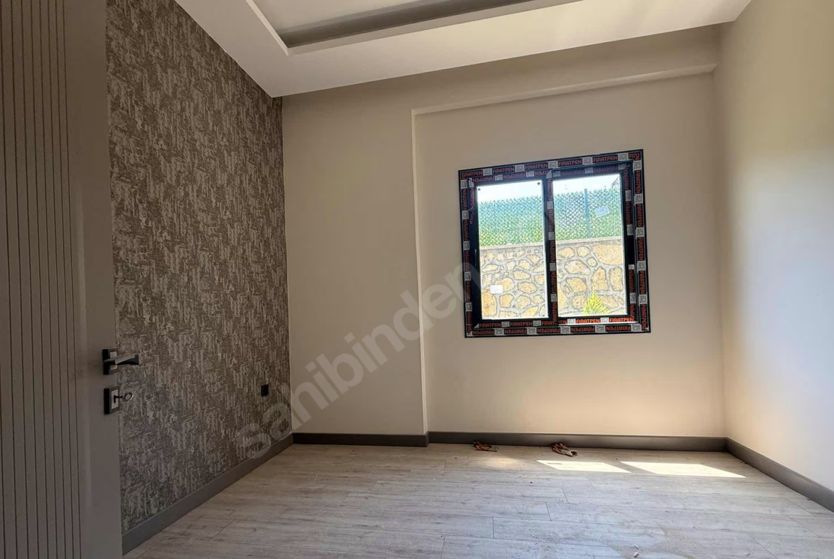 Mersin Mezitli Kuyuluk Mahallesi 4+1 185 m² Yerden Isıtma Satılık Villa