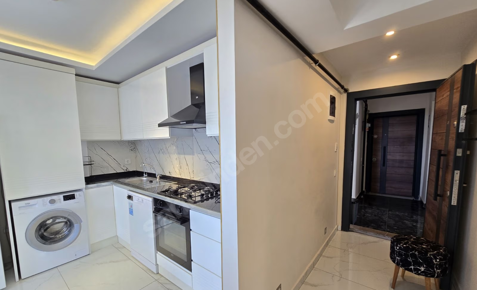 Mersin Mezitli Menderes Mahallesi 1+1 55 m² Doğalgaz Kombili Kiralık Daire 9 Mersin Mezitli Menderes Mahallesi 1+1 55 m² Doğalgaz Kombili Kiralık Daire