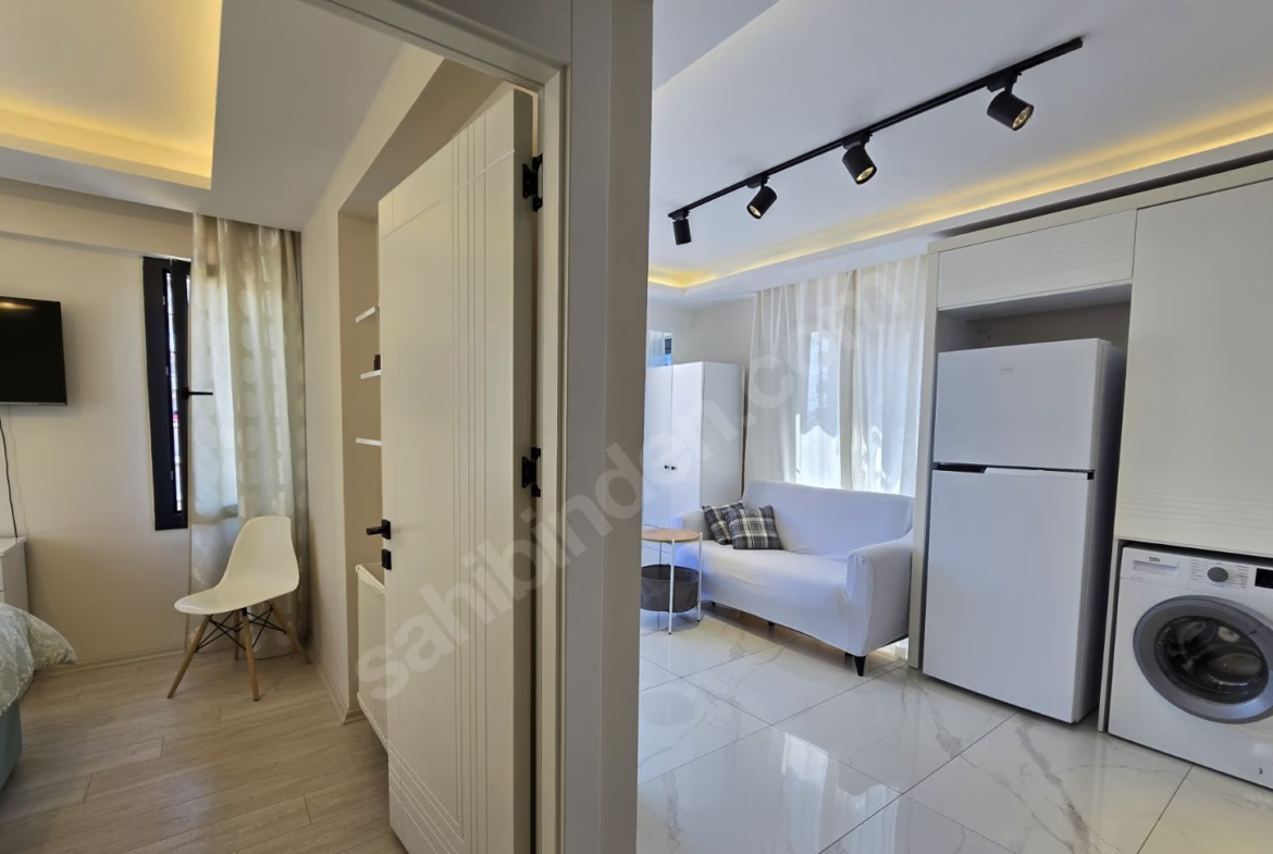 Mersin Mezitli Menderes Mahallesi 1+1 55 m² Doğalgaz Kombili Kiralık Daire