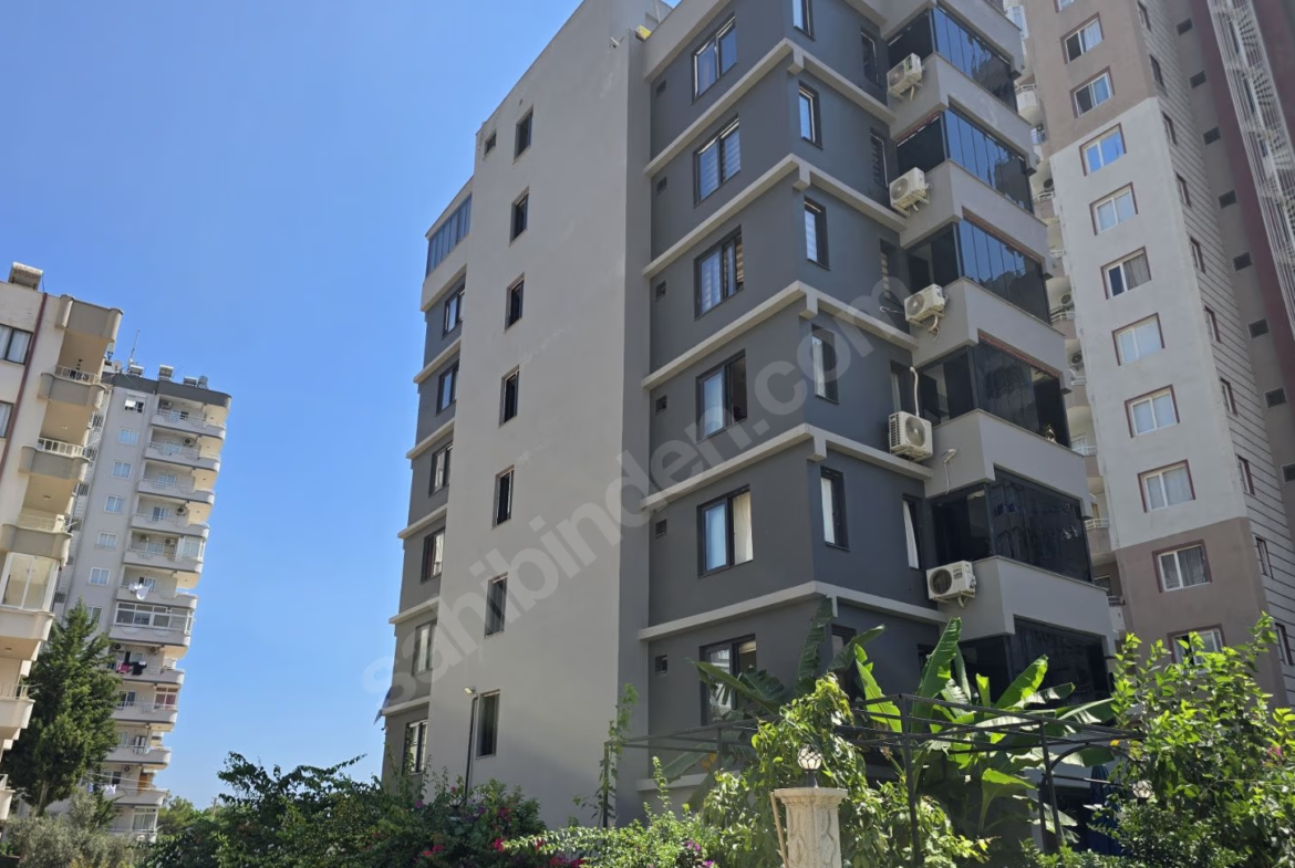 Mersin Mezitli Menderes Mahallesi 1+1 55 m² Doğalgaz Kombili Kiralık Daire