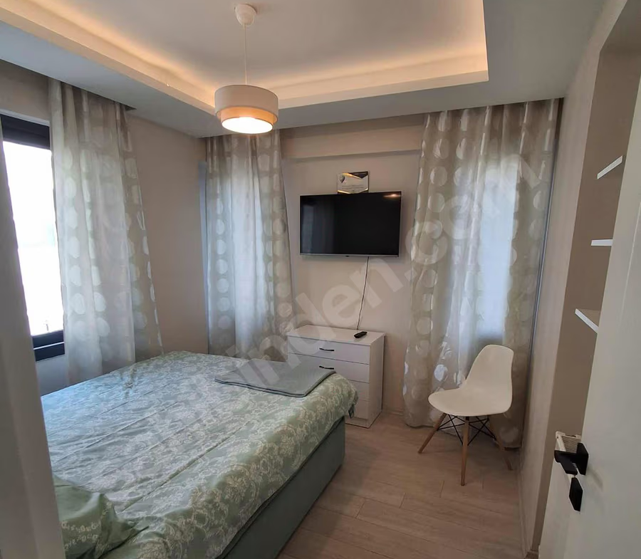 Mersin Mezitli Menderes Mahallesi 1+1 55 m² Doğalgaz Kombili Kiralık Daire
