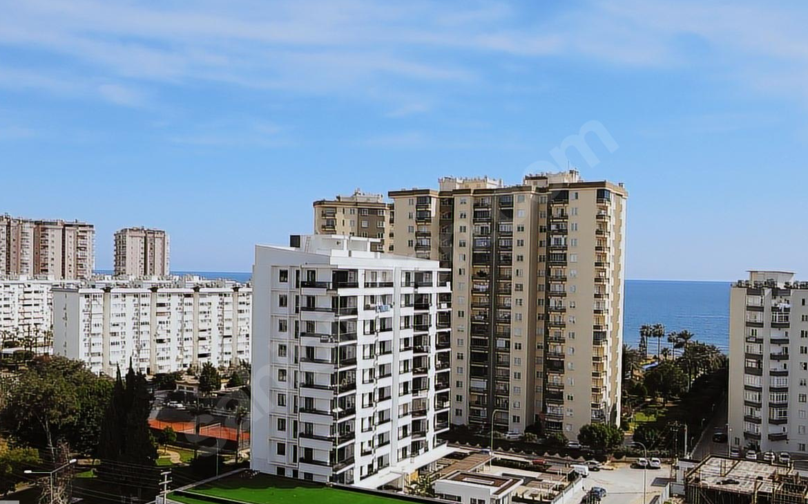 Mersin Mezitli Menderes Mahallesi 3+1 130 m² Doğalgaz Kombili Satılık Daire