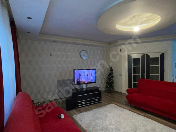 Mersin Mezitli Menderes Mahallesi 3+1 145 m² Klima Satılık Daire
