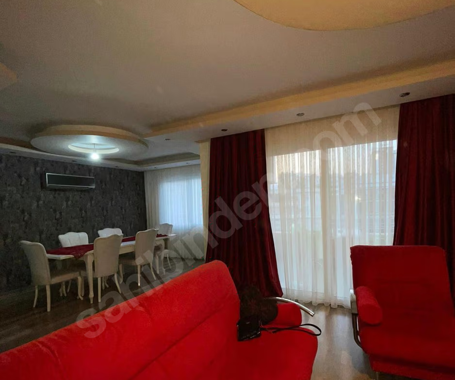 Mersin Mezitli Menderes Mahallesi 3+1 145 m² Klima Satılık Daire