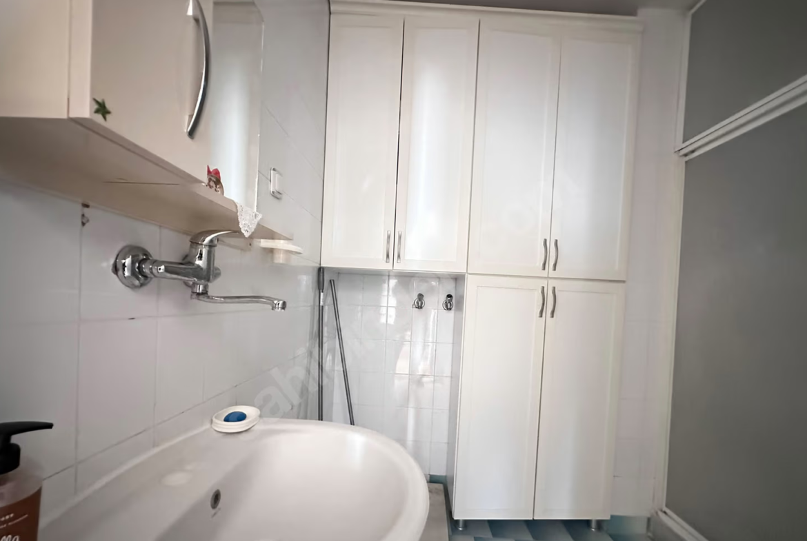 Mersin Mezitli Menderes Mahallesi 3+1 155 m² Klima Satılık Daire