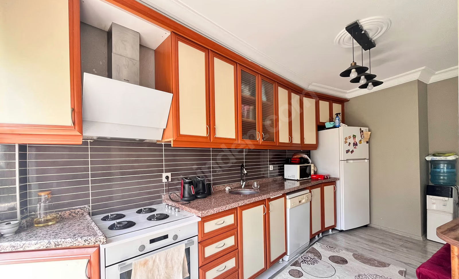 Mersin Mezitli Menderes Mahallesi 3+1 165 m² Klima Satılık Daire