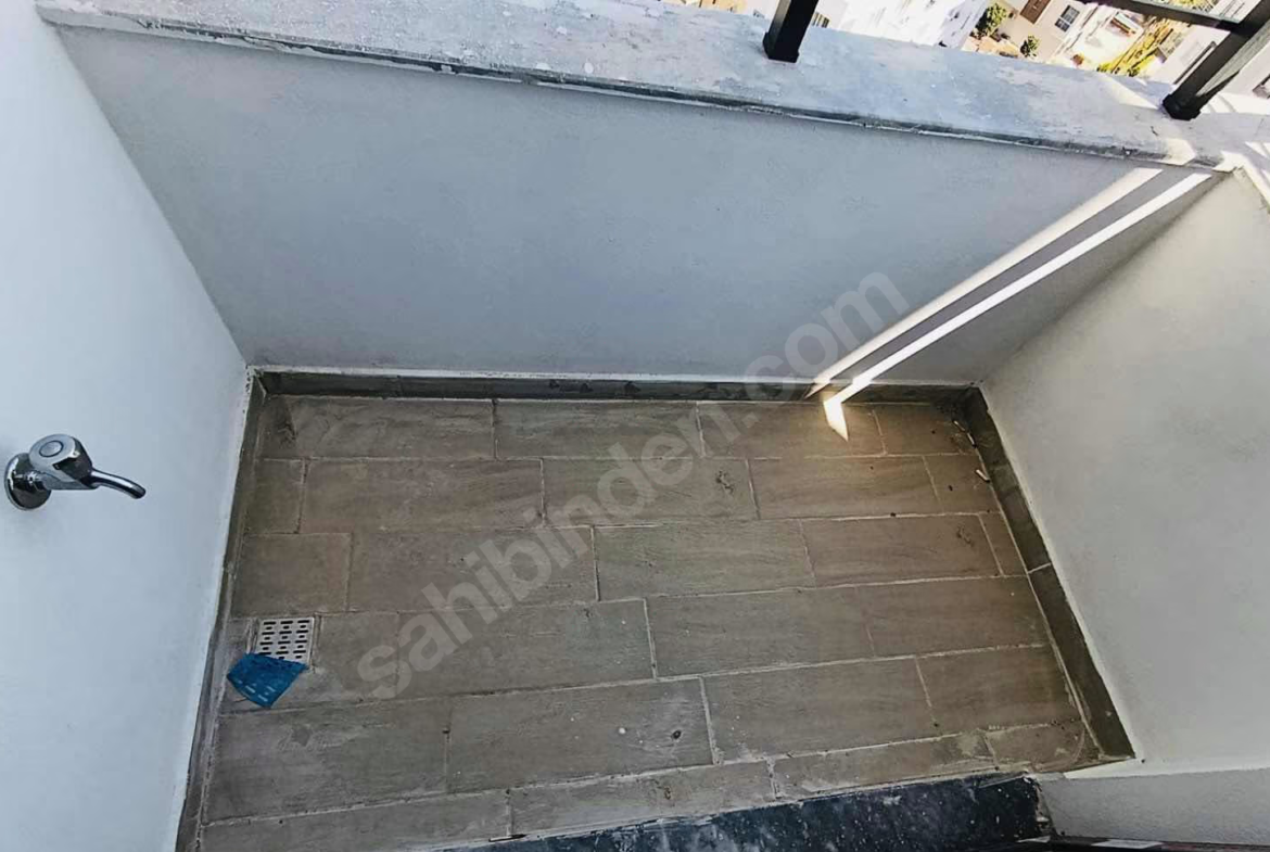 Mersin Mezitli Merkez Mahallesi 2+1 110 m² Doğalgaz Kombili Kiralık Daire