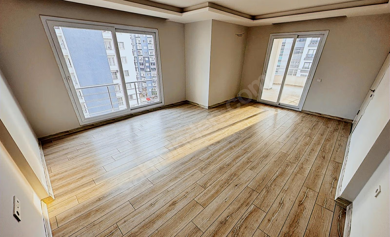 Mersin Mezitli Merkez Mahallesi 3+1 160 m² Doğalgaz Kombili Satılık Daire 5 Mersin Mezitli Merkez Mahallesi 3+1 160 m² Doğalgaz Kombili Satılık Daire
