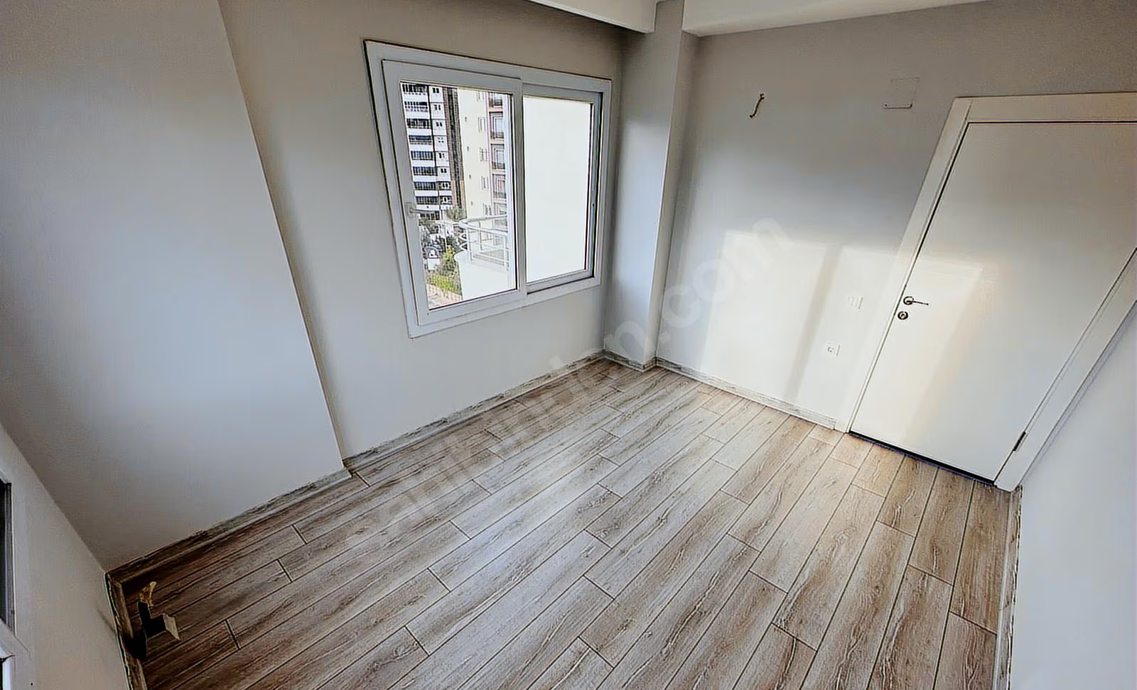 Mersin Mezitli Merkez Mahallesi 3+1 160 m² Doğalgaz Kombili Satılık Daire 12 Mersin Mezitli Merkez Mahallesi 3+1 160 m² Doğalgaz Kombili Satılık Daire