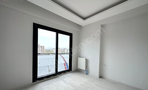 Mersin Mezitli Seymenli Mahallesi 2+1 105 m² Doğalgaz Kombili Satılık Daire