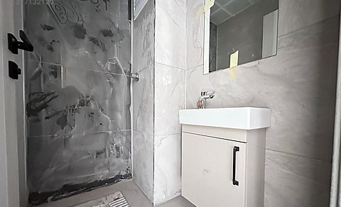 Mersin Mezitli Seymenli Mahallesi 2+1 105 m² Doğalgaz Kombili Satılık Daire