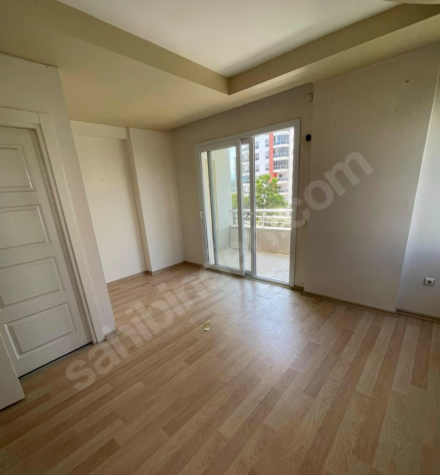 Mersin Mezitli Seymenli Mahallesi 2+1 125 m² Klima Kiralık Daire