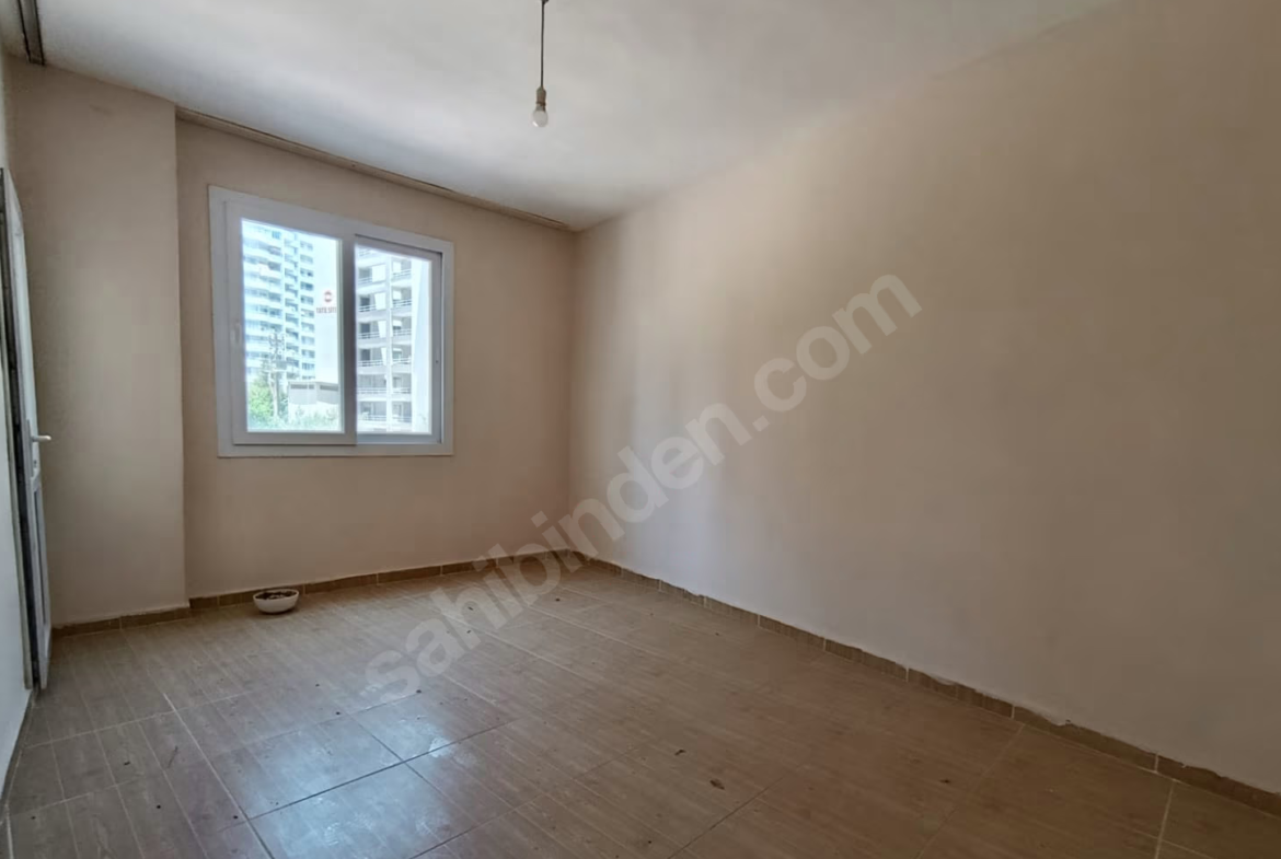 Mersin Mezitli Seymenli Mahallesi 3+1 190 m² Doğalgaz Kombili Satılık Daire