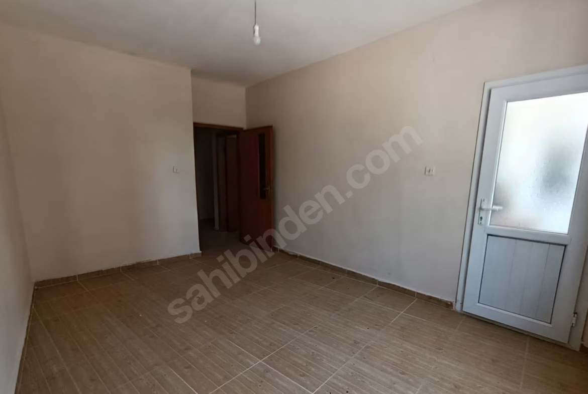 Mersin Mezitli Seymenli Mahallesi 3+1 190 m² Doğalgaz Kombili Satılık Daire