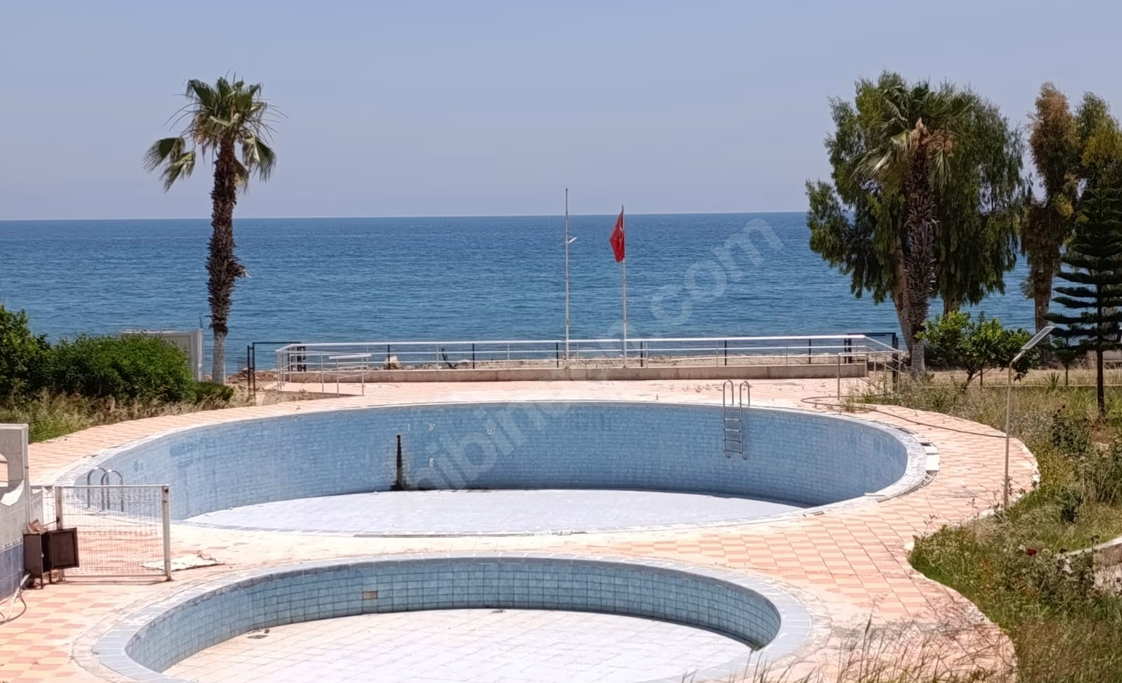 Mersin Mezitli Seymenli Mahallesi 3+1 190 m² Doğalgaz Kombili Satılık Daire 19 Mersin Mezitli Seymenli Mahallesi 3+1 190 m² Doğalgaz Kombili Satılık Daire