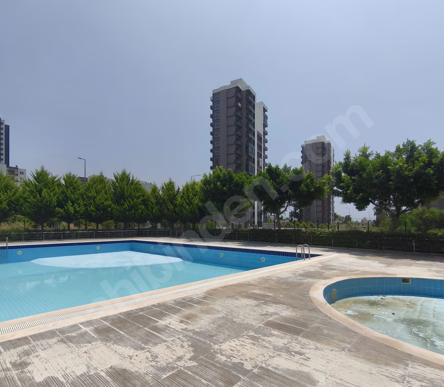 Mersin Mezitli Tece Mahallesi 2+1 110 m² Doğalgaz Kombili Satılık Daire