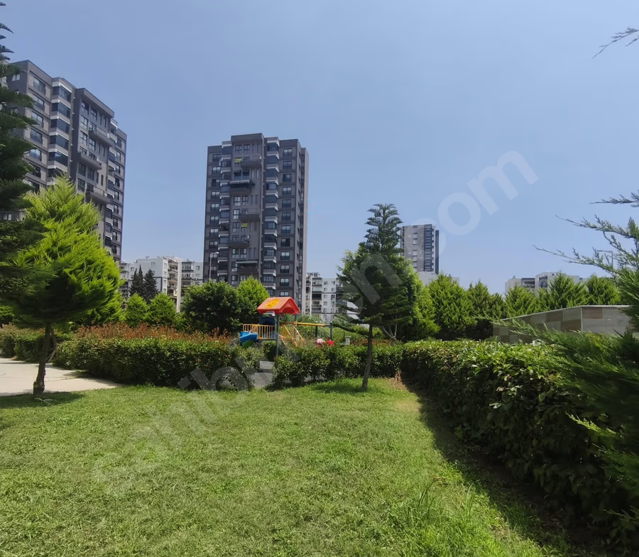 Mersin Mezitli Tece Mahallesi 2+1 110 m² Doğalgaz Kombili Satılık Daire