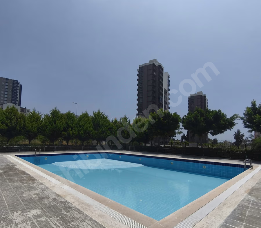 Mersin Mezitli Tece Mahallesi 2+1 110 m² Doğalgaz Kombili Satılık Daire