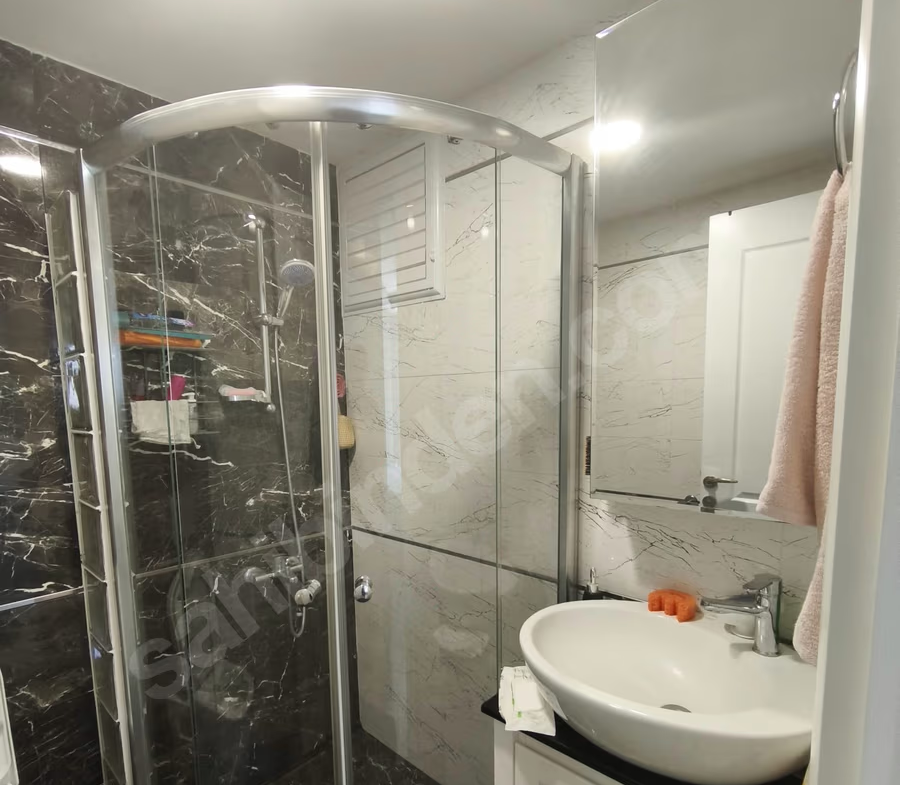 Mersin Mezitli Tece Mahallesi 2+1 110 m² Doğalgaz Kombili Satılık Daire