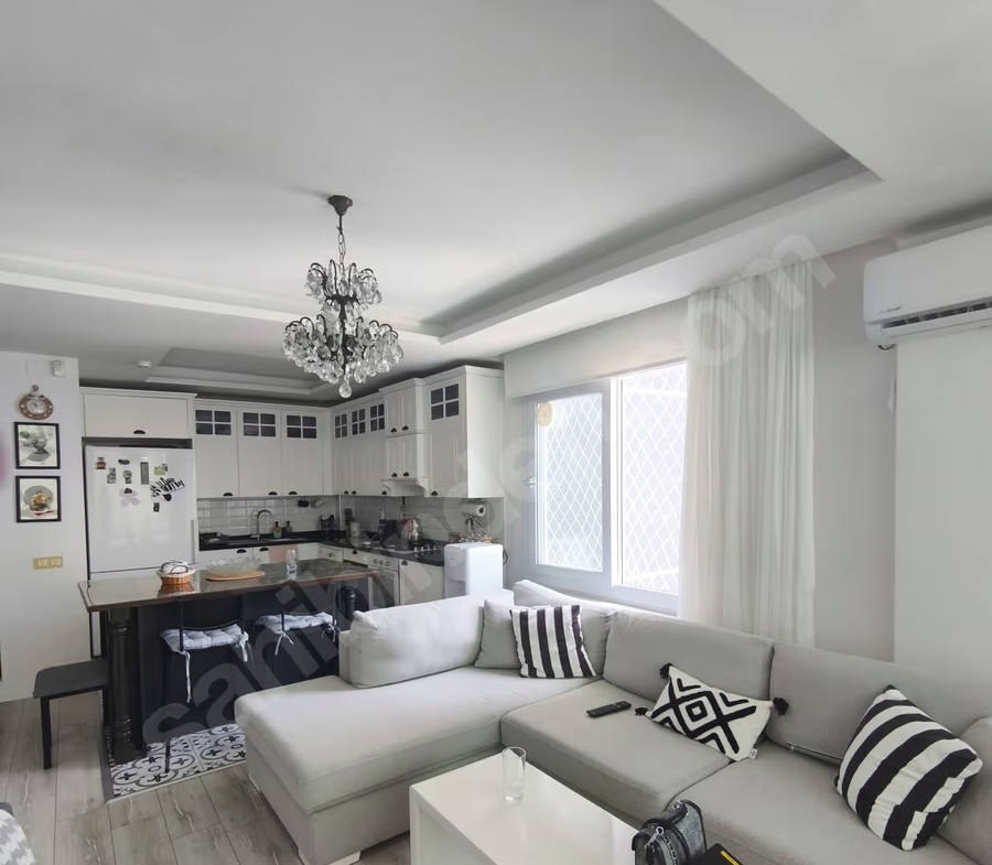 Mersin Mezitli Tece Mahallesi 2+1 110 m² Doğalgaz Kombili Satılık Daire