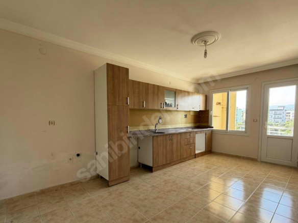 Mersin Mezitli Tece Mahallesi 3+1 150 m² Yok Kiralık Daire