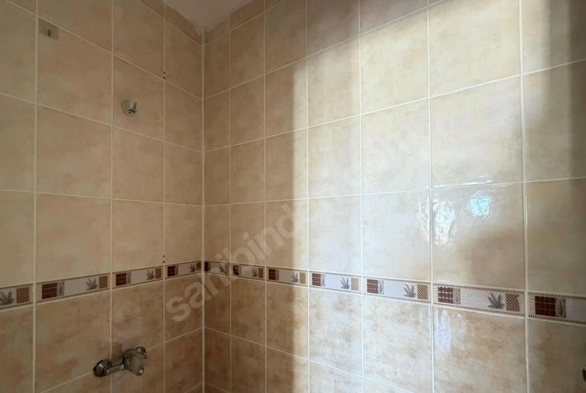 Mersin Mezitli Tece Mahallesi 3+1 150 m² Yok Kiralık Daire