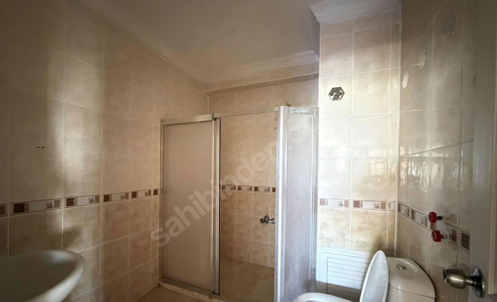 Mersin Mezitli Tece Mahallesi 3+1 150 m² Yok Kiralık Daire