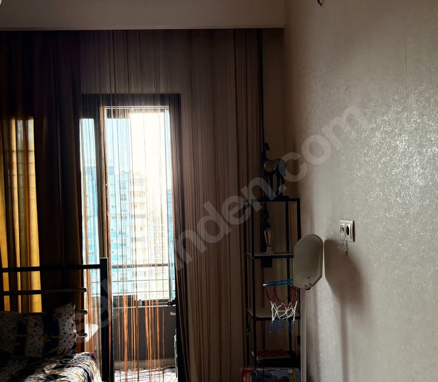 Mersin Mezitli Yeni Mahallesi 1+1 65 m² Klima Kiralık Daire