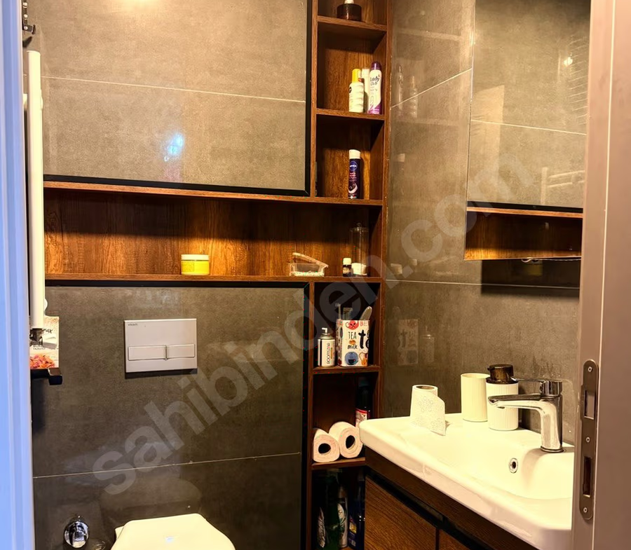 Mersin Mezitli Yeni Mahallesi 1+1 65 m² Klima Kiralık Daire