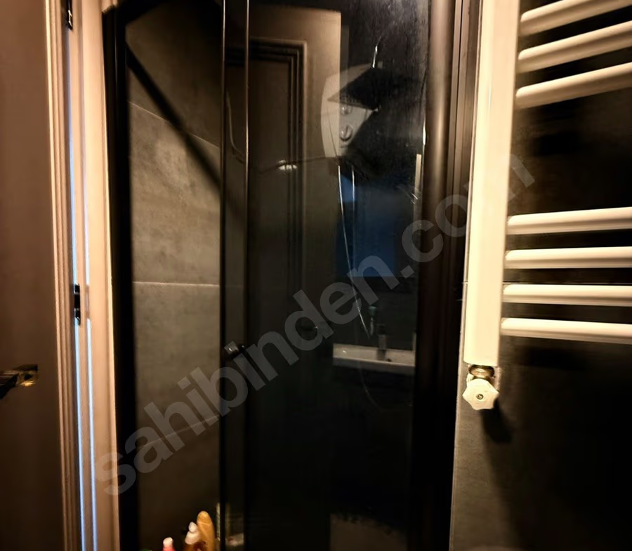 Mersin Mezitli Yeni Mahallesi 1+1 65 m² Klima Kiralık Daire