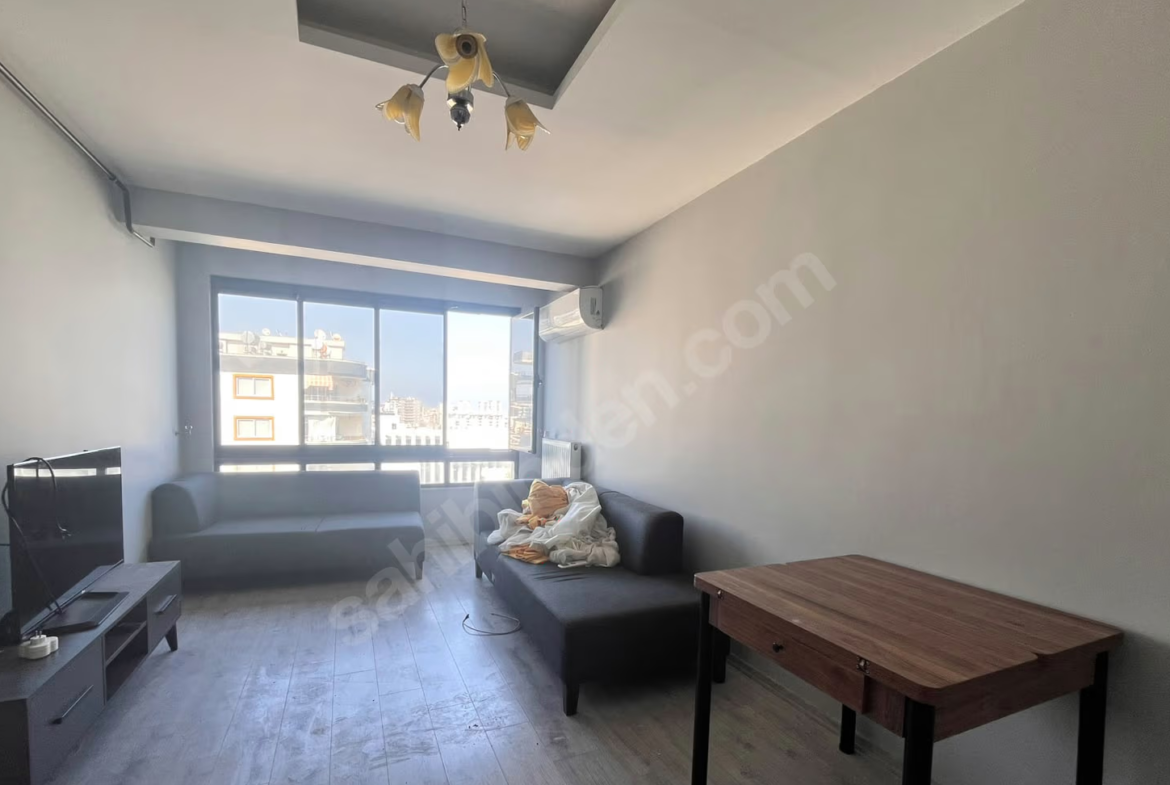 Mersin Mezitli Yeni Mahallesi 2+1 120 m² Klima Kiralık Daire