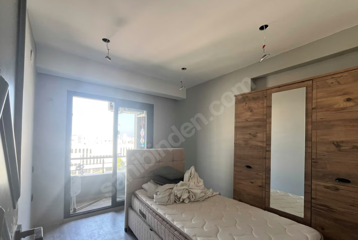 Mersin Mezitli Yeni Mahallesi 2+1 120 m² Klima Kiralık Daire