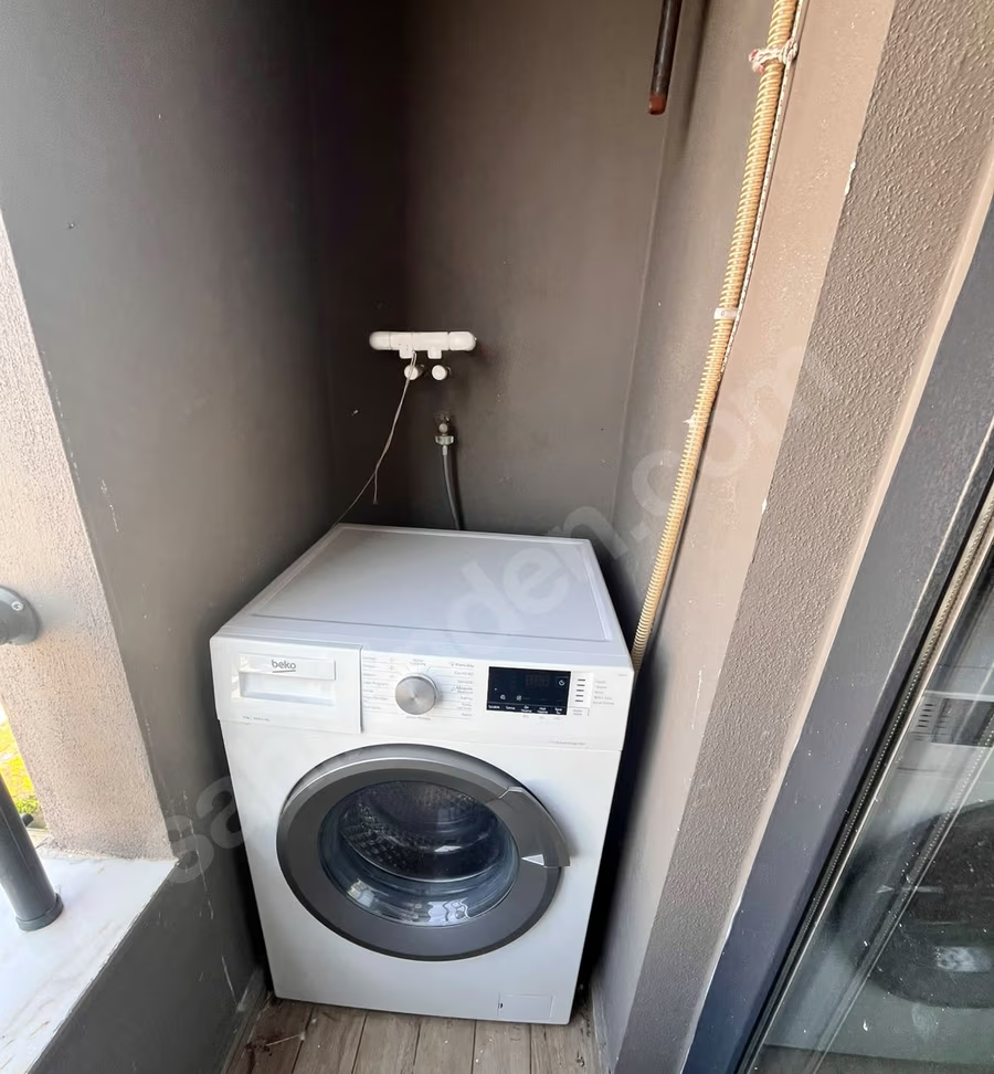 Mersin Mezitli Yeni Mahallesi 2+1 120 m² Klima Kiralık Daire
