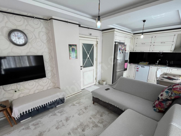 Mersin Mezitli Yeni Mahallesi 3+1 130 m² Doğalgaz Kombili Satılık Daire