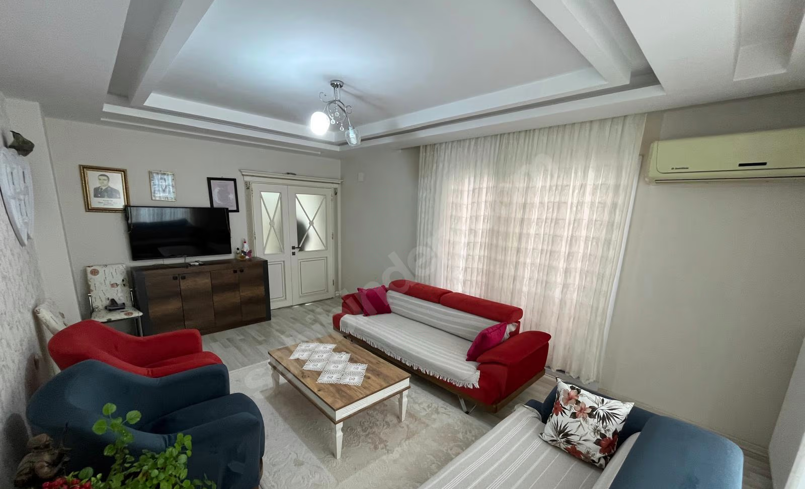 Mersin Mezitli Yeni Mahallesi 3+1 130 m² Doğalgaz Kombili Satılık Daire 6 Mersin Mezitli Yeni Mahallesi 3+1 130 m² Doğalgaz Kombili Satılık Daire