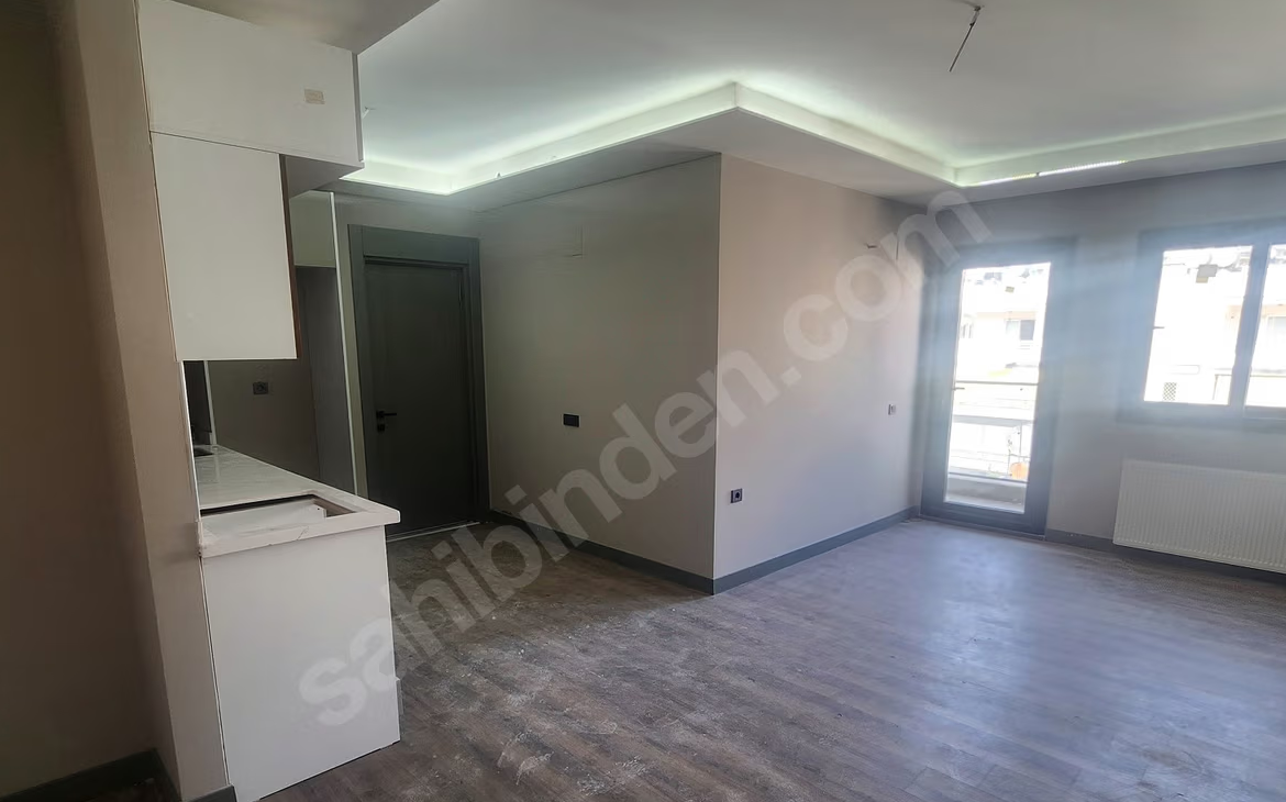 Mersin Yenişehir Bahçelievler Mahallesi 2+1 90 m² Doğalgaz Kombili Kiralık Daire