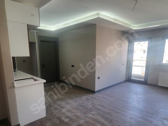 Mersin Yenişehir Bahçelievler Mahallesi 2+1 90 m² Doğalgaz Kombili Kiralık Daire