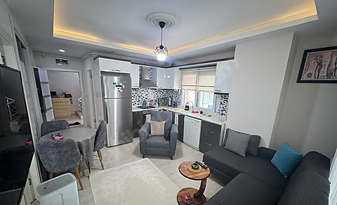 Mersin Yenişehir Bahçelievler Mahallesi 2+1 95 m² Doğalgaz Kombili Satılık Daire