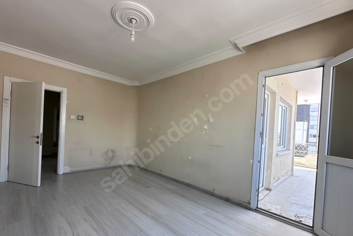 Mersin Yenişehir Barbaros Mahallesi 3+1 180 m² Klima Kiralık Daire