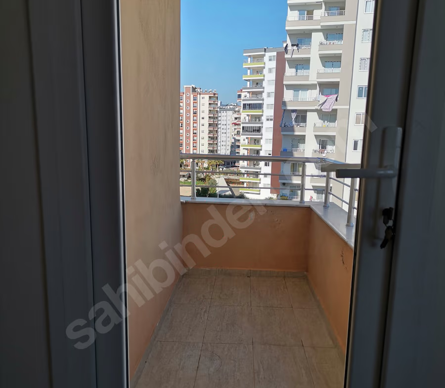 Mersin Yenişehir Çiftlikköy Mahallesi 2+1 80 m² Klima Satılık Daire