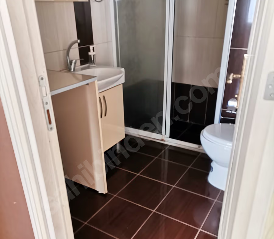 Mersin Yenişehir Çiftlikköy Mahallesi 2+1 80 m² Klima Satılık Daire