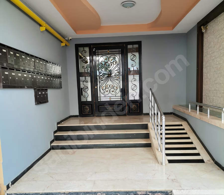 Mersin Yenişehir Çiftlikköy Mahallesi 2+1 80 m² Klima Satılık Daire