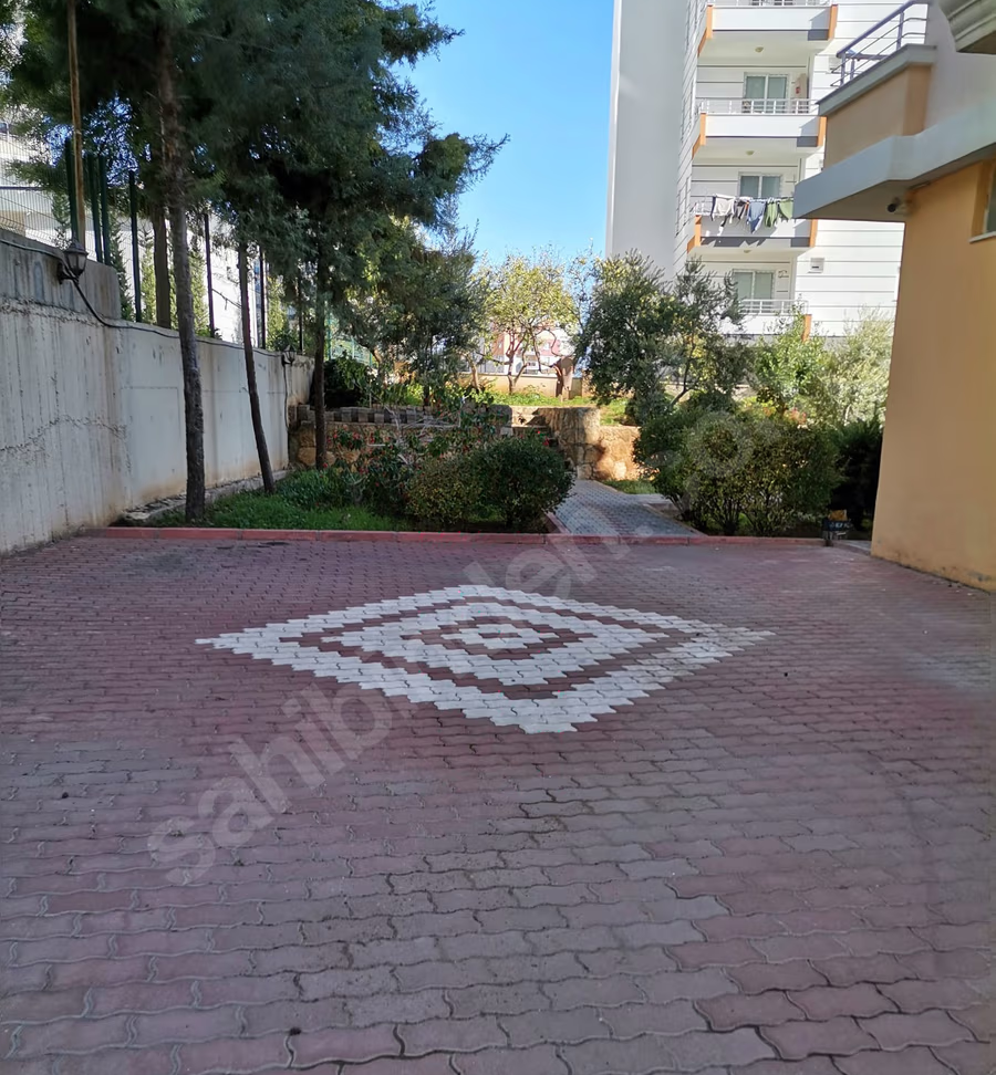 Mersin Yenişehir Çiftlikköy Mahallesi 2+1 80 m² Klima Satılık Daire