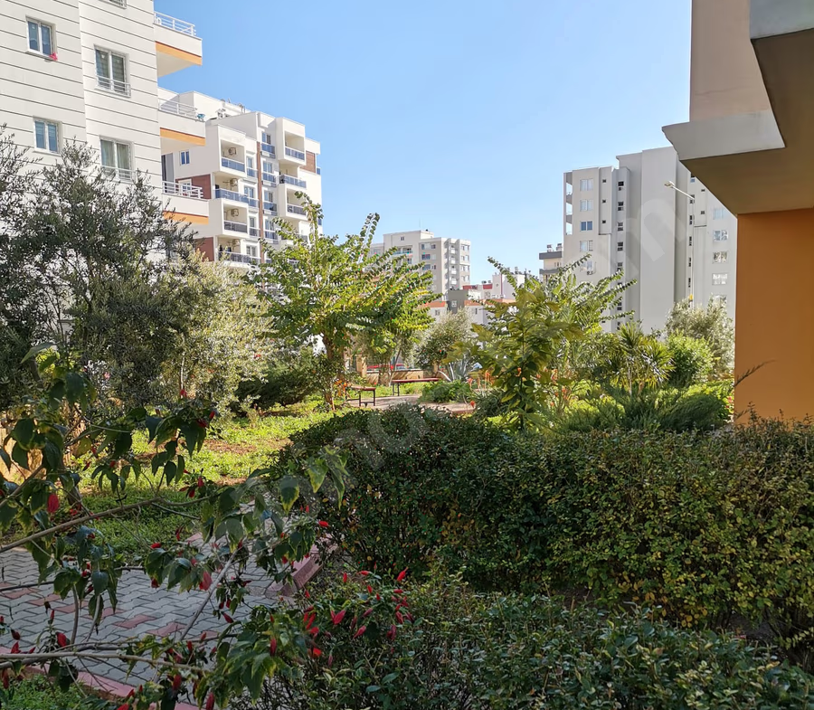 Mersin Yenişehir Çiftlikköy Mahallesi 2+1 80 m² Klima Satılık Daire