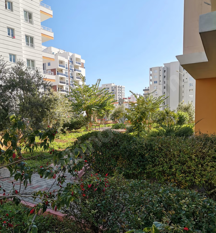 Mersin Yenişehir Çiftlikköy Mahallesi 2+1 80 m² Klima Satılık Daire